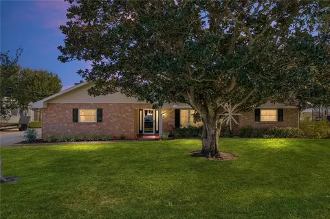 344 Sunshine Dr, Lake Wales, FL 33859