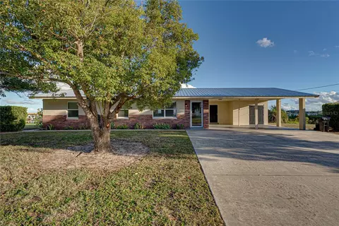 104 N Lake Reedy Blvd, Frostproof, FL 33843