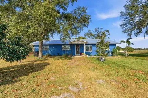 54 Gardner Ave, Lake Wales, FL 33898