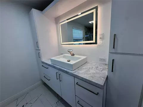 Bath - 4324 Pine Lake Dr, Saint Cloud, FL 34769 photo 6 of 7
