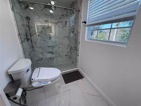 Bath - 4324 Pine Lake Dr, Saint Cloud, FL 34769 photo 5 of 7