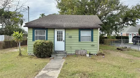 1607 2nd St SE, Winter Haven, FL 33880