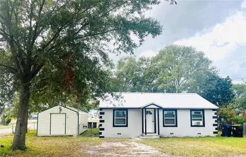 532 W Bridgers Ave, Auburndale, FL 33823