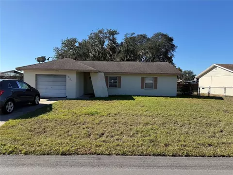 405 Hickory Ln, Winter Haven, FL 33880