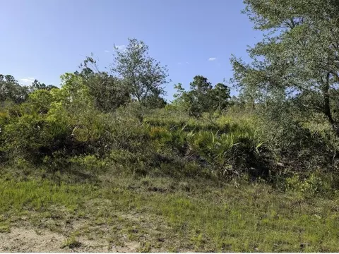 714 Magnolia Dr, Indian Lake Estates, FL 33855