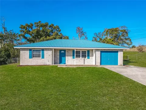 847 Sherwood Dr, Lake Wales, FL 33898
