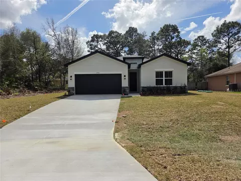 2992 W Hamlet Pl, Dunnellon, FL 34433