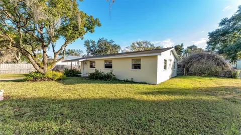2632 Shadywood Pl, Lakeland, FL 33810