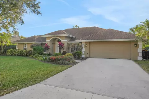 3155 Beauchamp Ct, Winter Haven, FL 33884