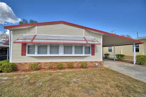 4063 Rolling Oaks Dr, Winter Haven, FL 33880