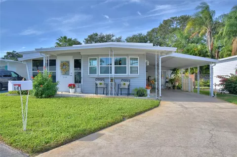 141 Paradise Ln, Auburndale, FL 33823
