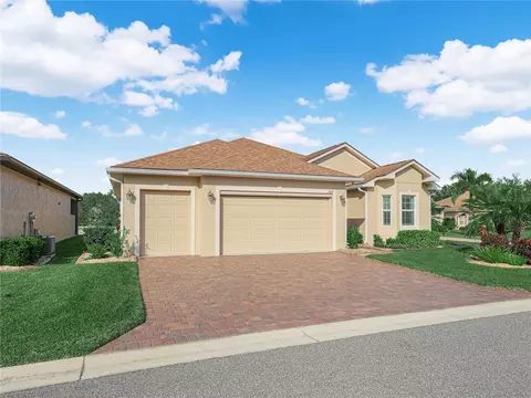 1209 Sawgrass Dr, Winter Haven, FL 33884