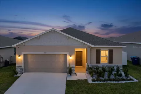 1230 Normandy Dr, Haines City, FL 33844