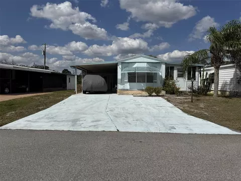 8508 Breeze Hill Dr, Lake Wales, FL 33898