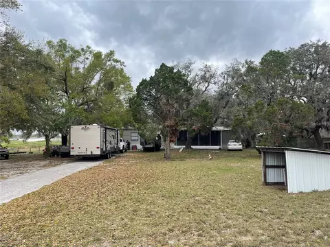 Exterior - 4385 Dietz Rd, Bartow, FL 33830 photo 6 of 8
