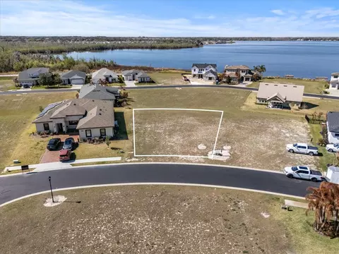 473 Waterfern Trail Dr, Auburndale, FL 33823