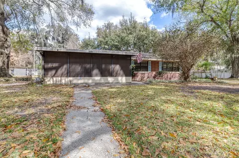 319 Granada Rd, Auburndale, FL 33823