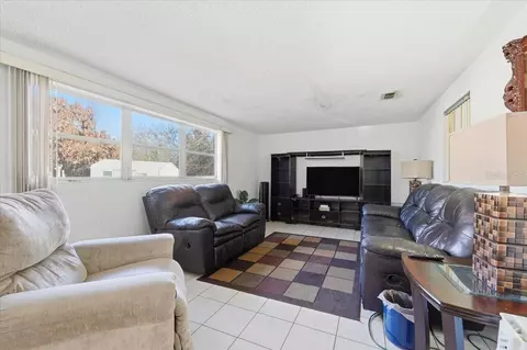 Living - 111 Sunset Dr E, Winter Haven, FL 33881 photo 4 of 5