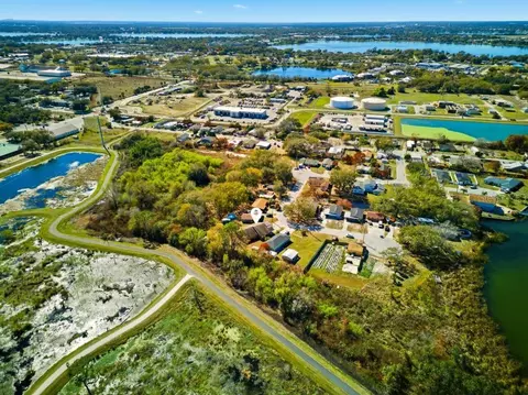 View/Area - 111 Sunset Dr E, Winter Haven, FL 33881 photo 6 of 9