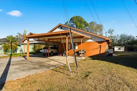 111 Sunset Dr E, Winter Haven, FL 33881