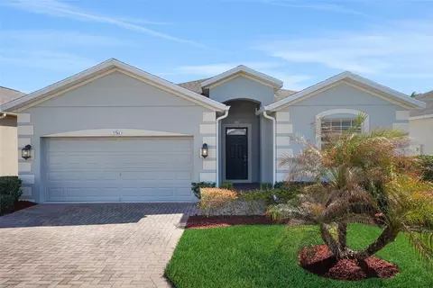 3704 Huntington Ln, Winter Haven, FL 33884