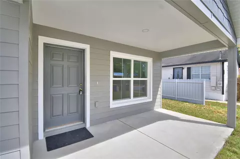 Exterior - 1040 E Stanford St, Bartow, FL 33830 photo 5 of 9