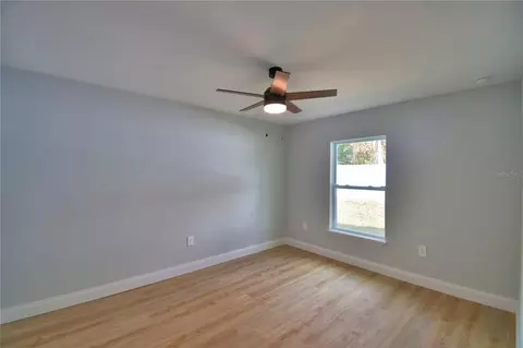 Bedroom - 1040 E Stanford St, Bartow, FL 33830 photo 7 of 9