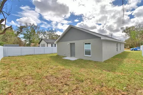 Exterior - 1040 E Stanford St, Bartow, FL 33830 photo 8 of 9