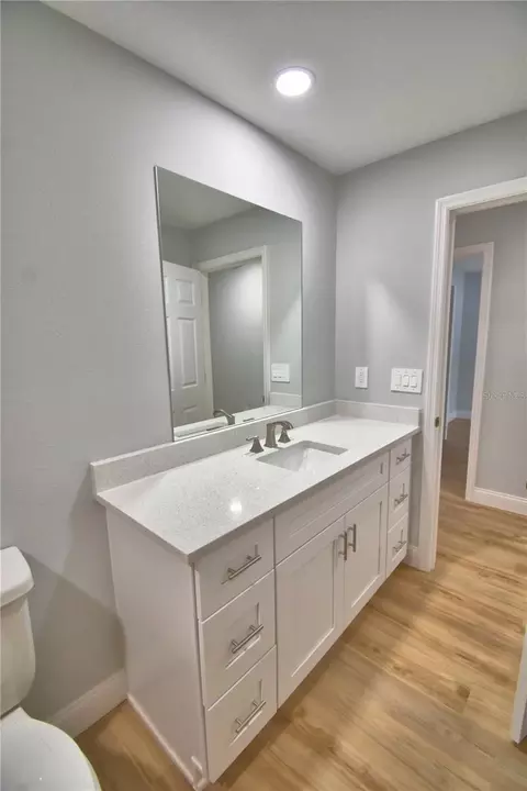 Bath - 1040 E Stanford St, Bartow, FL 33830 photo 9 of 9