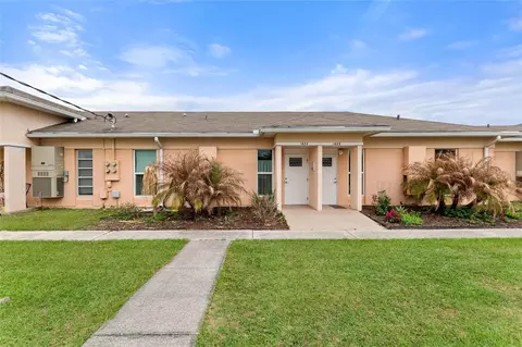1823 Club Cir, Lakeshore, FL 33854