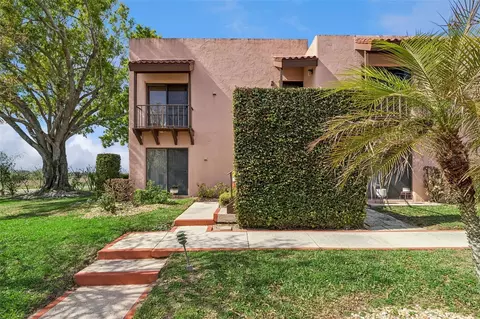 210 La Casa #210, Lake Wales, FL 33898