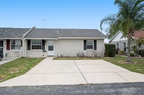 1435 Thousand Roses Dr N, Lake Wales, FL 33853