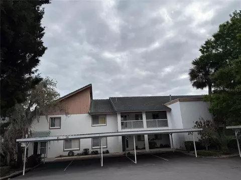 607 Country Ln NE #607, Winter Haven, FL 33881