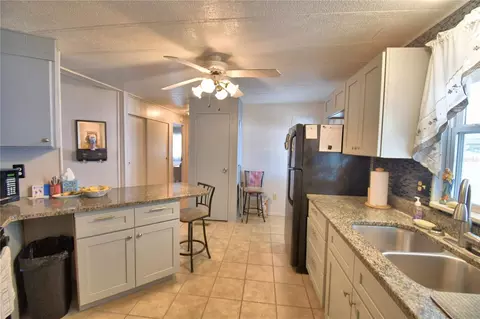 4918 Rosewood St, Winter Haven, FL 33880 photo 6