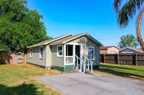 213 Cleveland Ave, Winter Haven, FL 33881