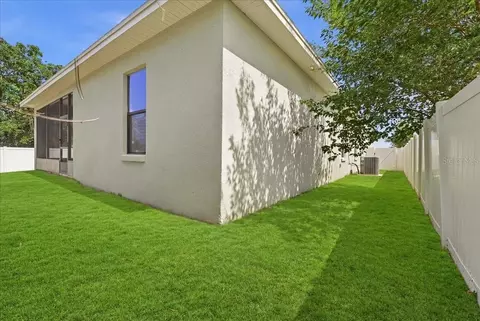 Exterior - 1789 Kingsmill Dr, Bartow, FL 33830 photo 6 of 10