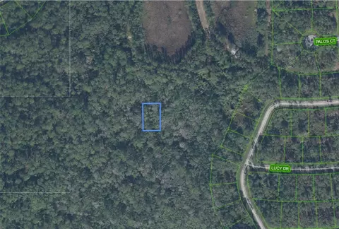 8564 Oviedo St, Sebring, FL 33872 photo 2