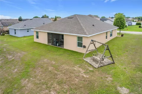 Exterior - 1170 Legatto Loop, Dundee, FL 33838 photo 4 of 4