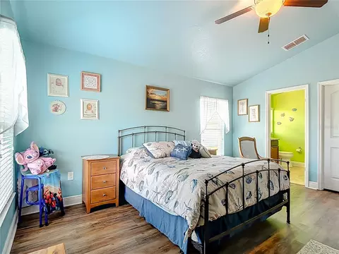 Bedroom - 1170 Legatto Loop, Dundee, FL 33838 photo 3 of 7