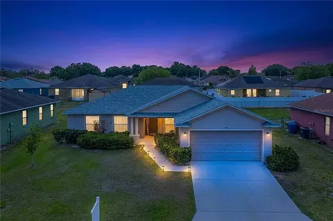 1729 Pebble Beach St, Winter Haven, FL 33881