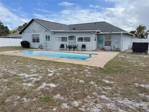 1160 Manitoba St, Deltona, FL 32725