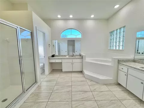 Bath - 131 Ruby Lake Dr, Winter Haven, FL 33884 photo 1 of 5