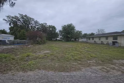 611 Atlantic Ave, Auburndale, FL 33823