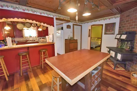 Kitchen - 760 Mcclellan Rd, Frostproof, FL 33843 photo 1 of 4