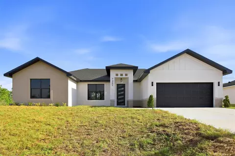 7322 Granada Blvd, Sebring, FL 33872