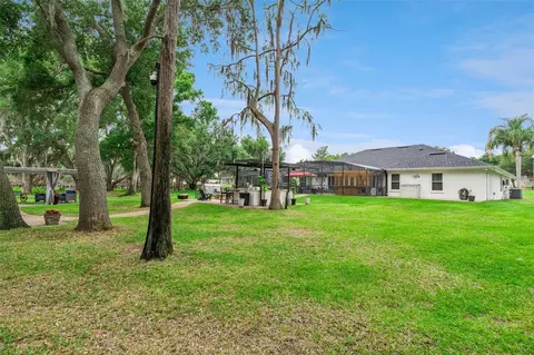 Exterior - 11516 Lyons Ct, Clermont, FL 34711 photo 10 of 10