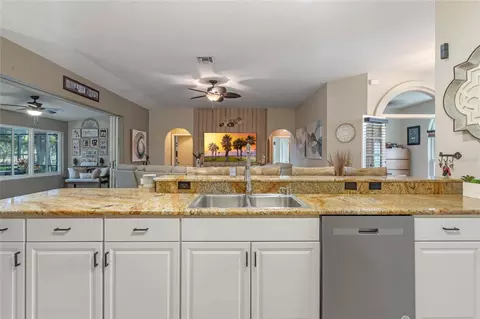 Kitchen - 11516 Lyons Ct, Clermont, FL 34711 photo 3 of 6