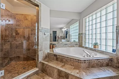 Bath - 11516 Lyons Ct, Clermont, FL 34711 photo 2 of 5