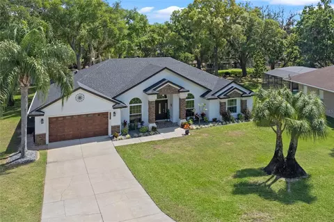 Exterior - 11516 Lyons Ct, Clermont, FL 34711 photo 4 of 10