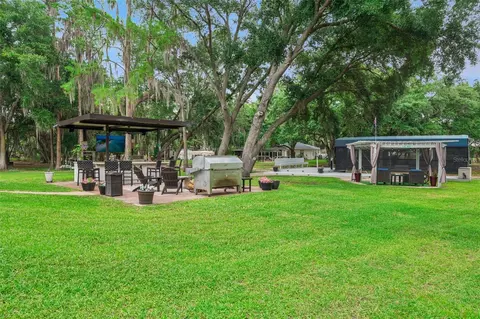Exterior - 11516 Lyons Ct, Clermont, FL 34711 photo 7 of 10